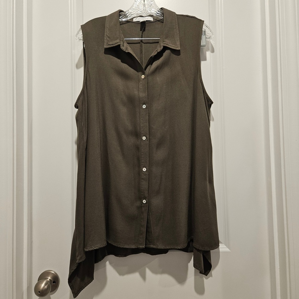 Fever Top Women Large Olive Green Sleeveless Button Down High Low Hem Rayon